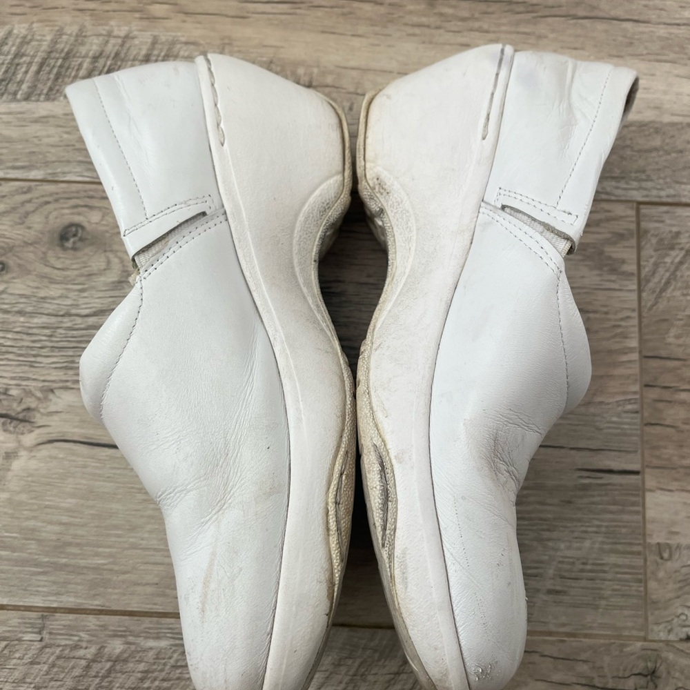 Nurse Mate White Leather Slip-On Shoes